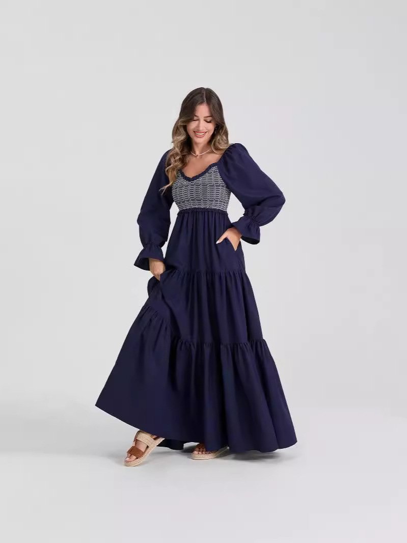 Vestido de manga larga con dobladillo fruncido